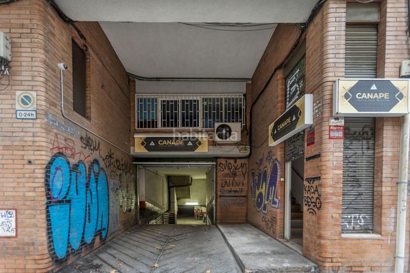 Foto 9c331f91-ddb3-419e-a0c8-38337eb32343. Alquiler local comercial en El Clot Barcelona