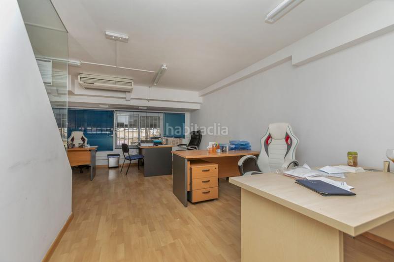 Foto 492804b9-f864-4f98-b794-2df3fcbb2f9e. Location local commercial dans El Clot Barcelona