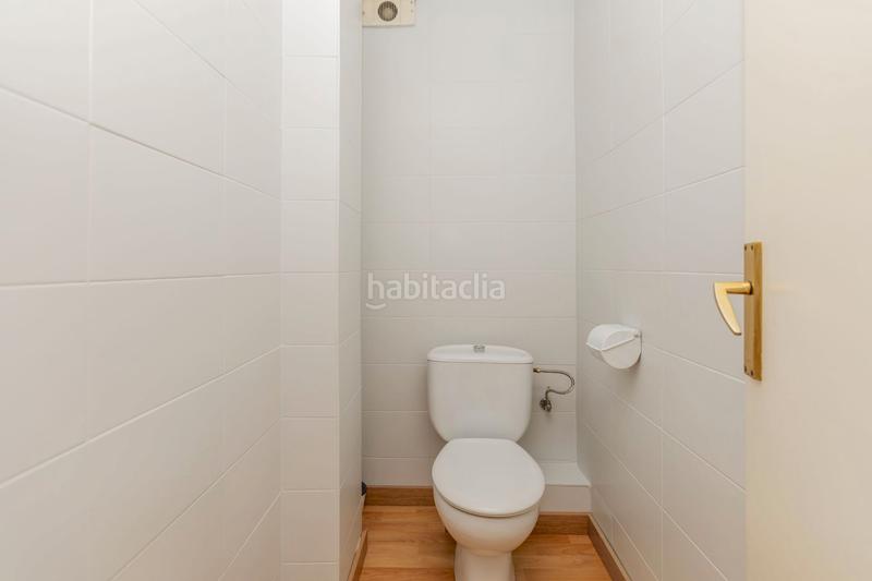 Foto c3277df1-1c33-4197-a5da-8bda39621a12. Location local commercial dans El Clot Barcelona