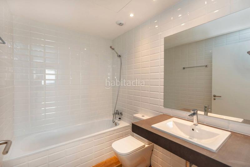 Foto 005e9224-bfa5-4556-8a3d-5f6680bd1460. Location appartement avec piscine dans Finestrelles Esplugues de Llobregat