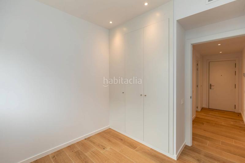 Foto 650b73df-c9dc-48a5-b810-01cec4a8a098. Miete etagenwohnung mit pool in Finestrelles Esplugues de Llobregat