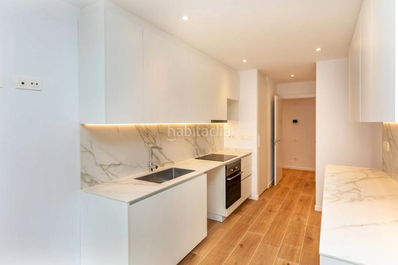 Foto bec3a941-b11e-4adb-b1fb-3509e98cc621. Miete etagenwohnung mit pool in Finestrelles Esplugues de Llobregat