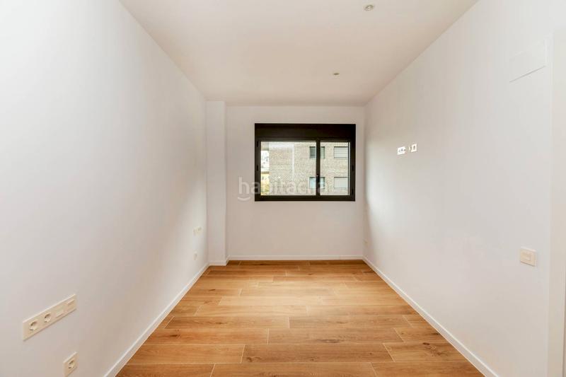 Foto 8a111633-462d-42d1-98c2-2a88e2927751. Rent flat with pool in Finestrelles Esplugues de Llobregat