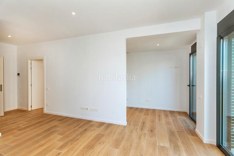 Foto 18e2a90f-a4cc-4ac4-904c-347d8e171b17. Location appartement avec piscine dans Finestrelles Esplugues de Llobregat