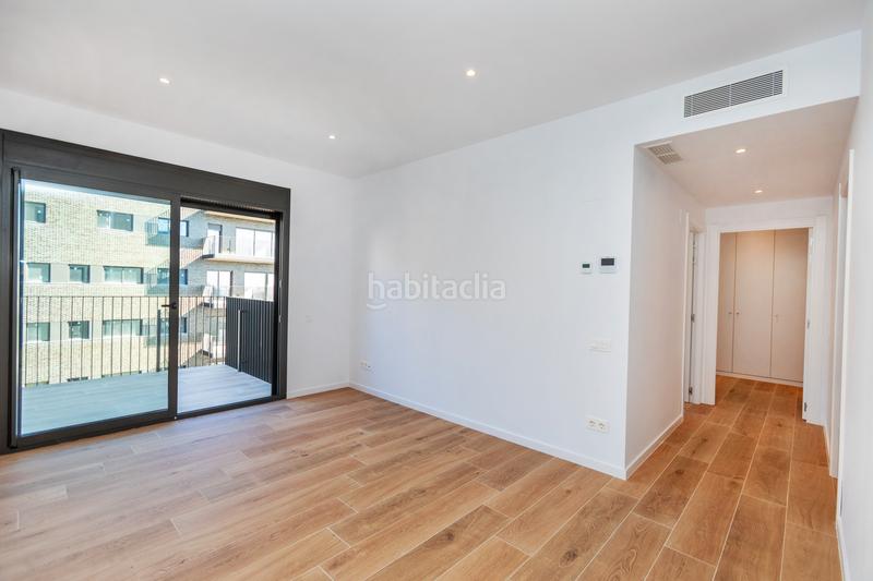 Foto 3ba80ff3-cdd0-4802-a42f-abc841e04e86. Location appartement avec piscine dans Finestrelles Esplugues de Llobregat