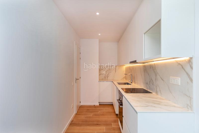 Foto 766f19fd-e44d-44b6-bafe-6dfd960b1259. Location appartement avec piscine dans Finestrelles Esplugues de Llobregat