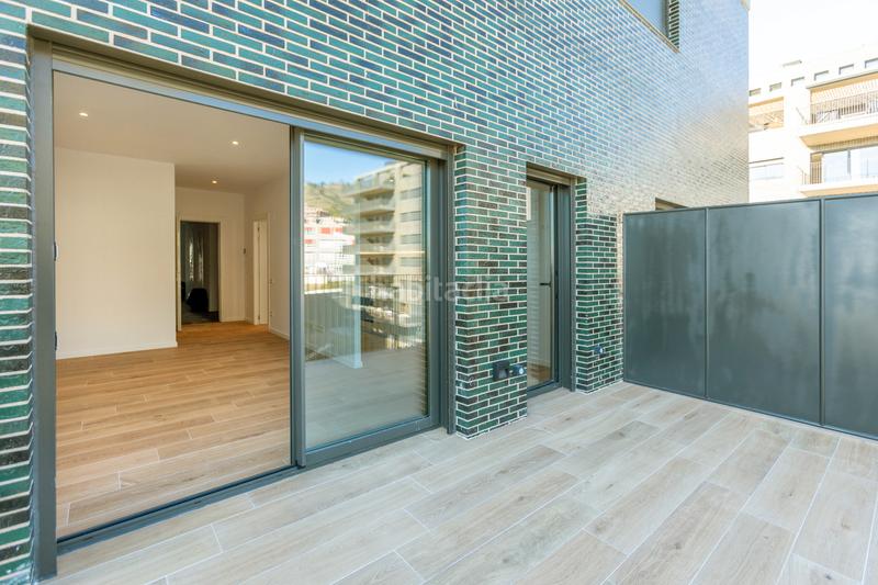 Foto 09fc08a0-b2dd-4eec-9d6c-001832d8dd17. Miete etagenwohnung mit pool in Finestrelles Esplugues de Llobregat