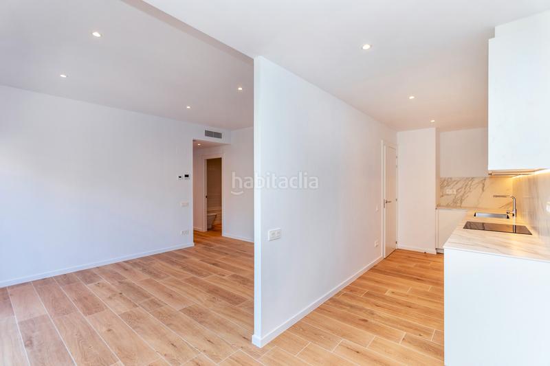 Foto c8c64bed-40d1-4da4-af6b-2e66a8f70ea9. Miete etagenwohnung mit pool in Finestrelles Esplugues de Llobregat