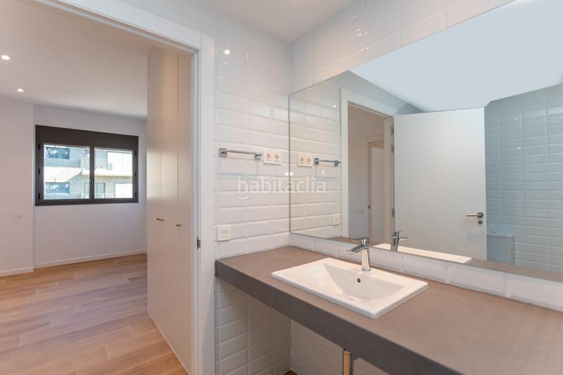 Foto 04e6fb9b-bc34-4108-93e9-6bf66ce51992. Rent flat with pool in Finestrelles Esplugues de Llobregat