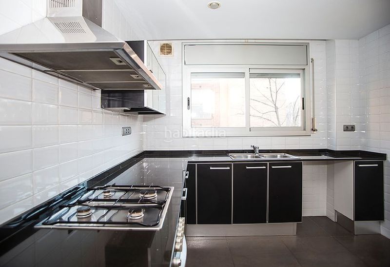 Foto 5800ce49-d326-4f94-89cd-2e09dd273833. Rent flat with heating parking pool in Torreblanca Sant Cugat del Vallès