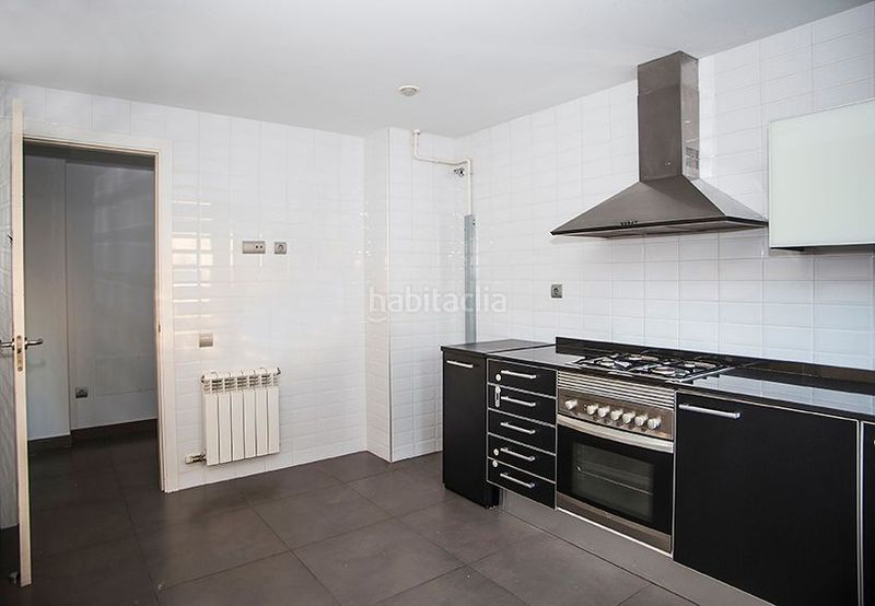 Foto 6ebd4be0-97cb-4e4d-8a28-81c493cb3f71. Rent flat with heating parking pool in Torreblanca Sant Cugat del Vallès