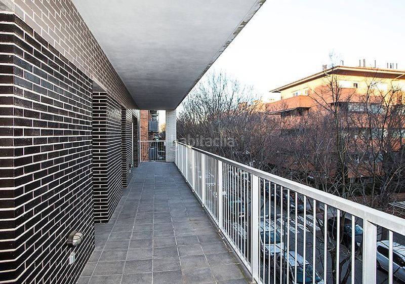 Foto 9b56fc82-3a26-456e-a268-ee023f61668d. Rent flat with heating parking pool in Torreblanca Sant Cugat del Vallès