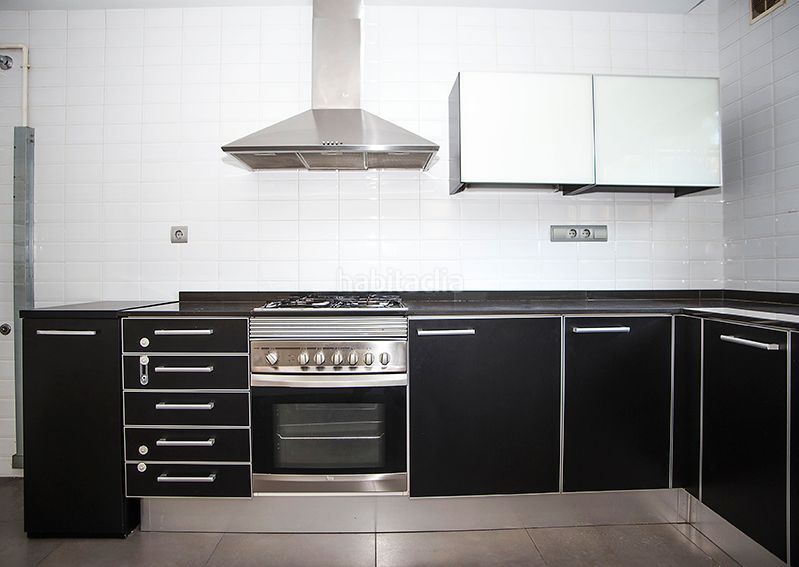 Foto a84956f6-07ce-461d-9097-79c839313405. Rent flat with heating parking pool in Torreblanca Sant Cugat del Vallès