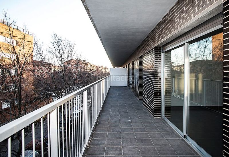 Foto c7aaf795-3bed-4260-88b3-e8fa226e9522. Rent flat with heating parking pool in Torreblanca Sant Cugat del Vallès