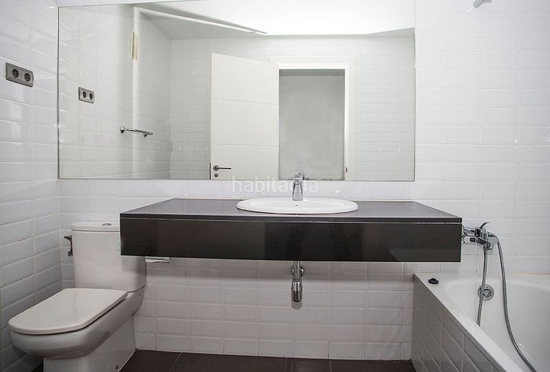 Foto d106d68f-6a52-412b-a043-ca82a4d2bed5. Rent flat with heating parking pool in Torreblanca Sant Cugat del Vallès