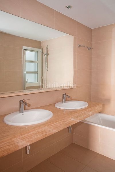 Foto 08aa6ee6-bff1-4b2c-97e5-c97c875411d5. Rent flat with heating parking pool in Torreblanca Sant Cugat del Vallès