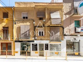Etagenwohnung in Calle s elies 31. Piso para reformar en el centro de reus