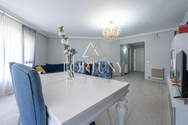 Foto 8ec754c2-73f3-4333-b3fb-9818d43da995. Flat in carretera carretera de castellvell 8 in Mestral Reus