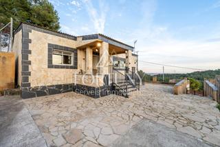 Chalet à Calle borquera 26. Chalet en venta calle borquera 26 en alcover.
