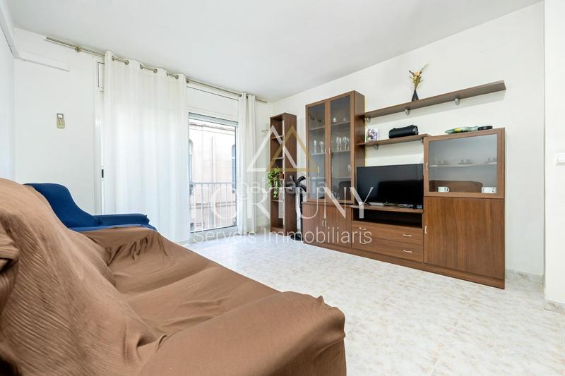 Foto cc42c3f9-f251-4cf5-bd3e-85c61b613121. Àtic a calle dr robert 5 a Centre Reus