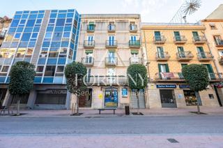 Local Comercial a Rambla santa anna 41. Local en venta raval santa anna, reus.