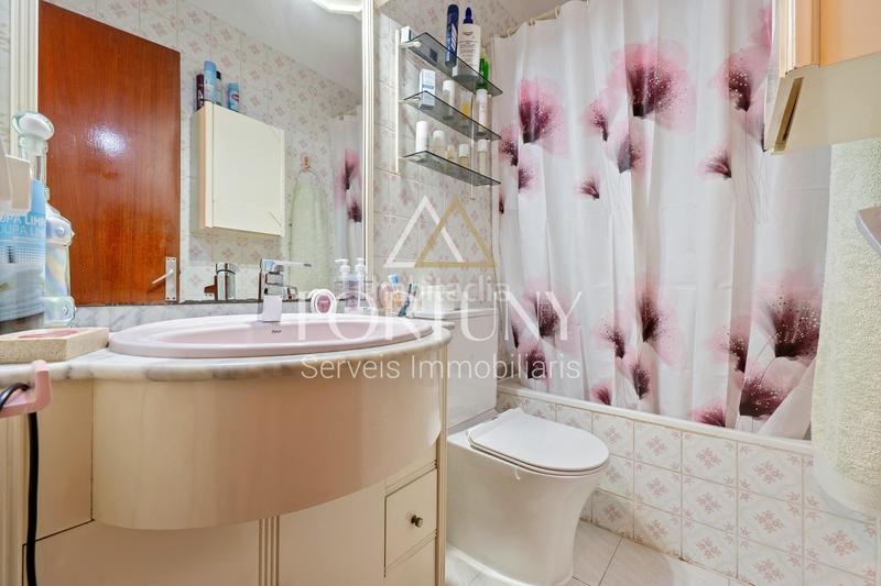 Foto 280ab759-216d-45cc-accc-8f5c2d67bd79. Piso en calle vila-seca 3 piso en venta en calle vilaseca, . en Reus