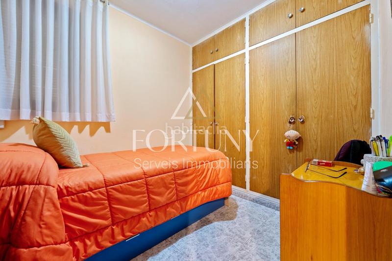 Foto 443fc2ba-f146-495f-bb88-d91ee2c53ee7. Piso en calle vila-seca 3 piso en venta en calle vilaseca, . en Reus