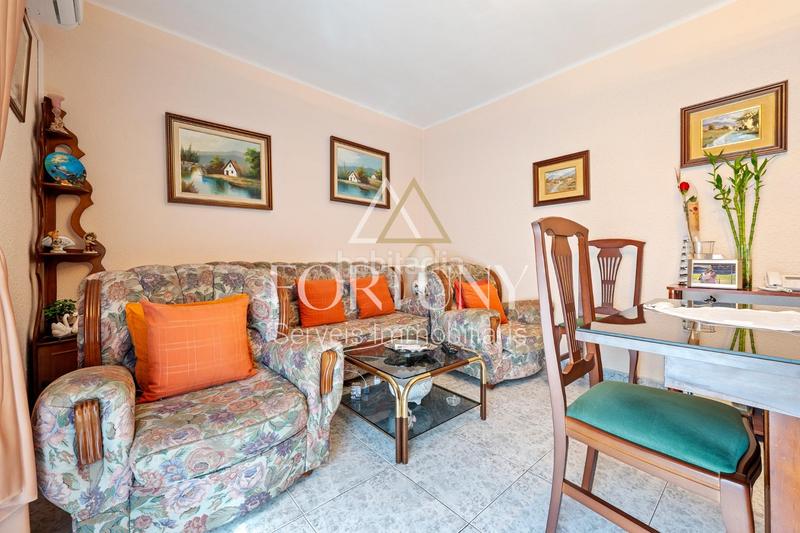 Foto 523e9a03-479a-4875-b55c-6e842e8c5379. Piso en calle vila-seca 3 piso en venta en calle vilaseca, . en Reus