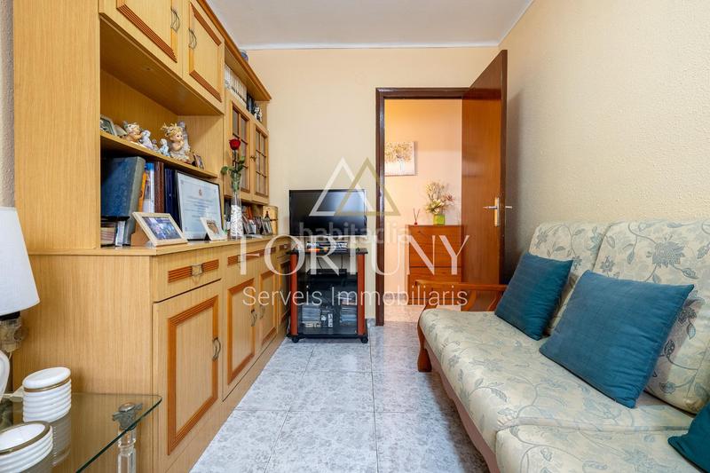 Foto 5c9b3f29-75e0-4a0a-b889-5685aafae68b. Piso en calle vila-seca 3 piso en venta en calle vilaseca, . en Reus