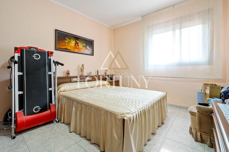 Foto b2895dc4-da38-48e2-949e-e14971fcdb1a. Piso en calle vila-seca 3 piso en venta en calle vilaseca, . en Reus
