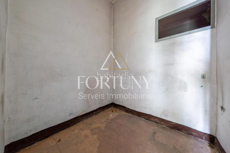 Foto 36333e1b-8d85-4bce-a080-b49266c35431. Edificio  en venta en calle galanes, en Riudoms