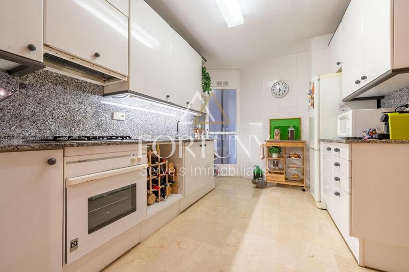 Foto d4a1979e-794f-42de-bd92-24d22d0eedff. Ático en sant jordi 17 ático en venta, av sant jordi, . en Reus