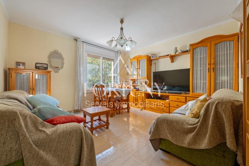 Foto 26c4ec66-ac91-4e43-9ddc-bb3bca5b4379. Appartement dans calle gral moragues 97 dans Mestral Reus