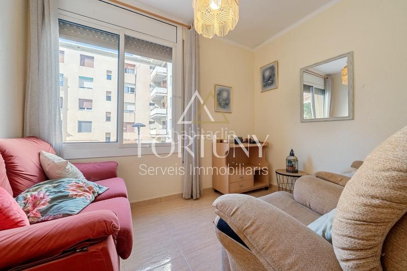 Foto 94b470c0-b8c0-4ecc-b0a7-24e5b3e96998. Appartement dans calle gral moragues 97 dans Mestral Reus