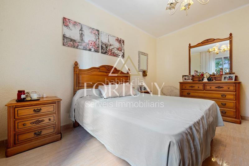 Foto b56e41e6-662d-465e-a119-c7d0086957bc. Appartement dans calle gral moragues 97 dans Mestral Reus