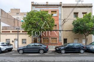 Pis a Santes creus 54. Piso en venta calle santes creus, reus.