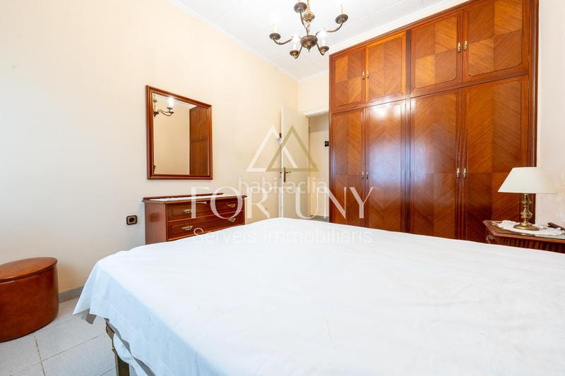 Foto 362196de-a8b2-4e7c-b576-17a6fa9623ab. Pis a santes cReus 54 a Centre Reus