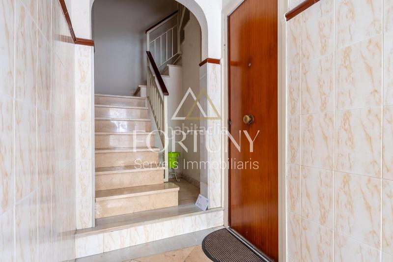 Foto 7517c47e-6e40-431f-9b73-38f568ccfb63. Pis a santes cReus 54 a Centre Reus