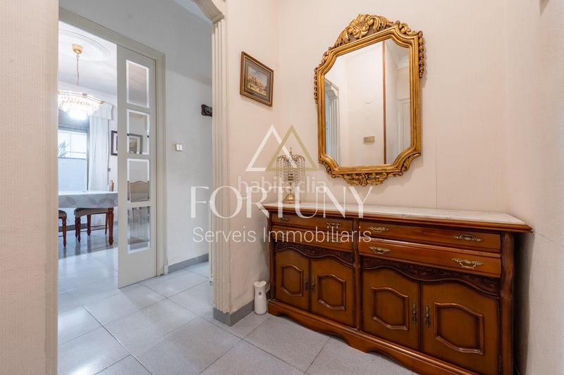 Foto 824736a9-4389-410f-aa15-e2a86f541aa2. Pis a santes cReus 54 a Centre Reus