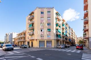 Appartement  Calle s antoni m.claret 7. Piso en venta calle sant antoni maria claret, reus.