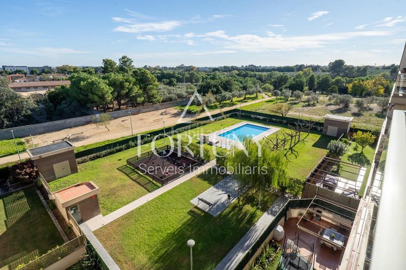 Foto 20b152ff-0d5e-4fd2-8296-c318484d4950. Àtic a carrer bernat metge 17 a Ponent Reus