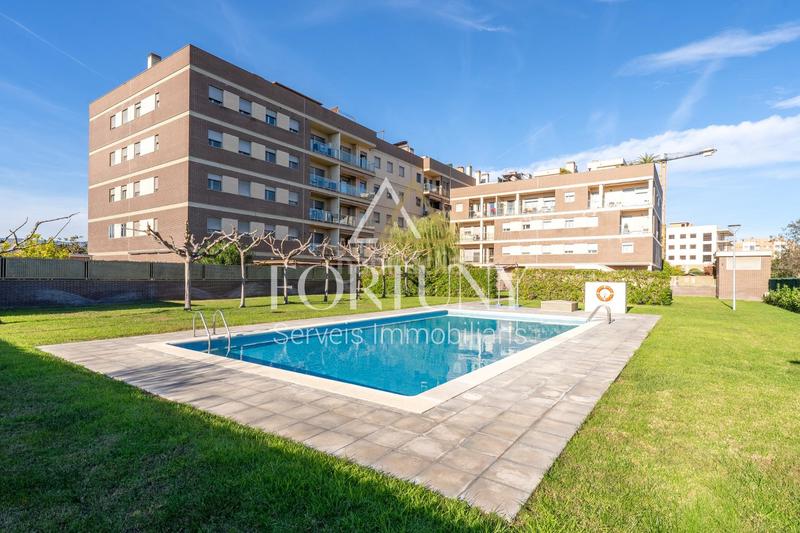 Foto 31fc347b-ffc4-4441-800a-bc4121907f32. Àtic a carrer bernat metge 17 a Ponent Reus