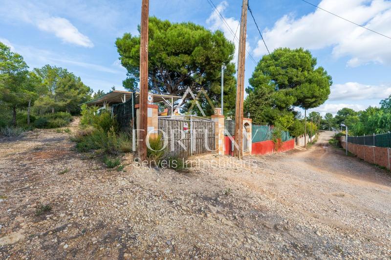 Foto 05c3b4df-c755-4c2b-b71b-c8dfbe788a63. Residential plot in Vallmoll