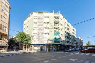 Flat in Calle ESCULTOR MODEST GENE 18