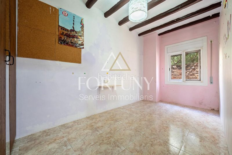 Foto bc8415a3-5bf2-4a00-83a2-c7f739fdaf8e. Casa adossada amb aparcament a Valls