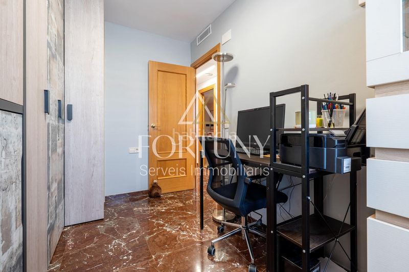 Foto f02423b7-e766-4adb-86ff-d23d050b6f23. Casa adossada amb aparcament a Migjorn Reus