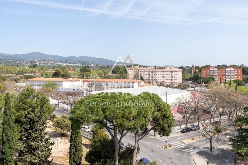 Foto 6514b375-2b80-40f1-822f-2d02cd5a3a7d. Pis amb aparcament a Mestral Reus