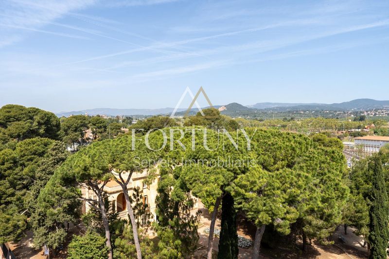 Foto 7ed179bf-6281-4fb2-ab51-1104dcf29c56. Pis amb aparcament a Mestral Reus