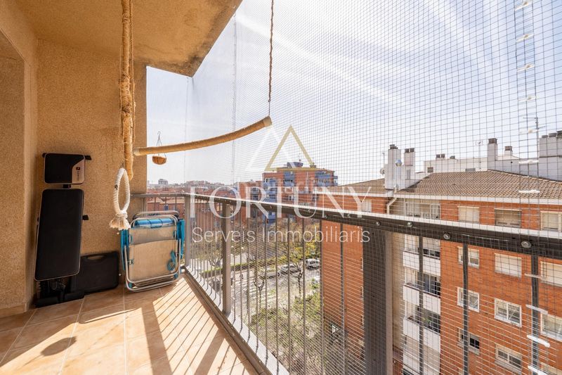 Foto cbb4c66b-237a-44fe-91df-30a3939a0979. Pis amb aparcament a Mestral Reus