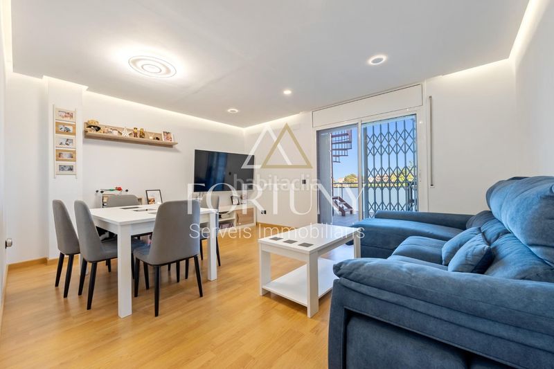 Foto 36e3b9b5-853a-4d5b-a906-8acc8c40295c. Àtic amb piscina a Centre Reus